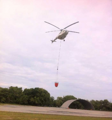 Satgas Kerahkan 2 Pesawat Air Tractor dan 2 Helikopter untuk Bom Air ke Rohil