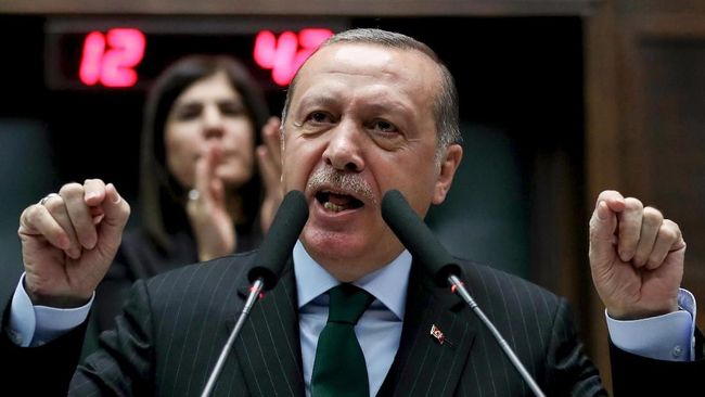 Erdogan Desak AS Serahkan Pemimpin Kurdi ke Turki 