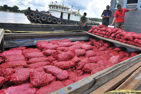 600 Karung Bawang Merah Diamankan 