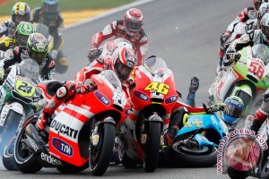 FIM: pertengkaran Rossi-Marquez nodai MotoGP