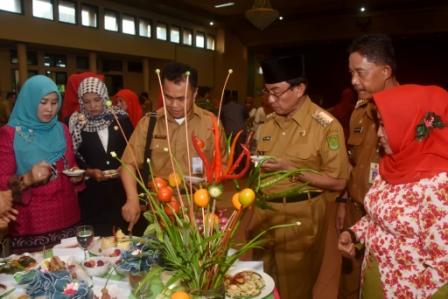 Bupati Inhil Minta Dikembangkan Menu Makanan Berbasis Tanaman Lokal