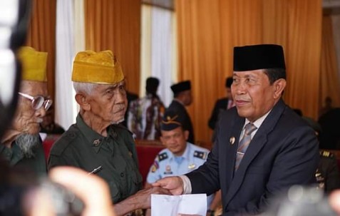Bupati Sukiman Ajak Masyarakat Jadi Pahlawan Masa Kini