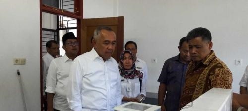 Gubri Sempat Meradang Saat Lakukan Kunjungan di Laboratorium Terminal Agro Dumai 