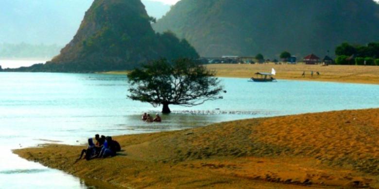 Dinamika Alam Pantai Seger Lombok Tengah 