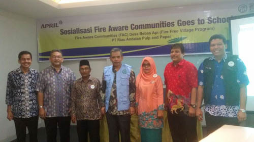 FAC Goes To School, Puluhan Kepala Sekolah Dukung Program Desa Bebas Api