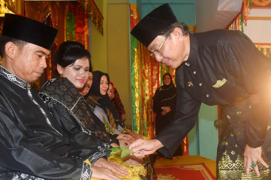 Dihadiri Bupati, LAM Inhil Gelar Tepuk Tepung Tawar 4 Pejabat Baru