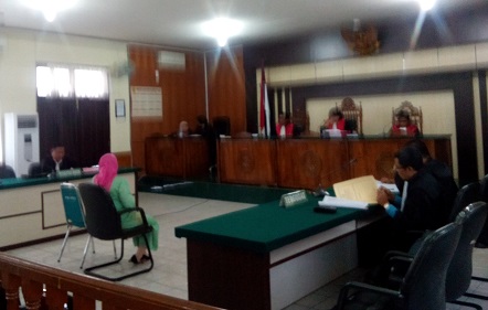 Kepsek SMP 5 Mandau, Bengkalis Diadili 