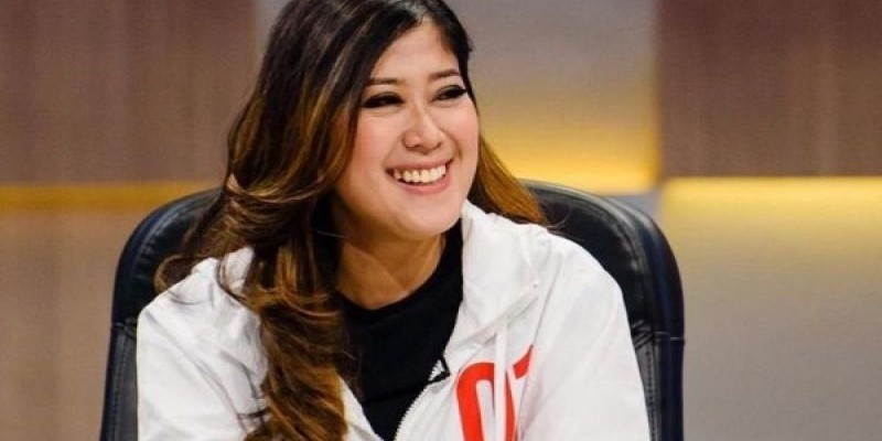 Felly Runtuwene Terpilih Ketua Komisi IX DPR RI