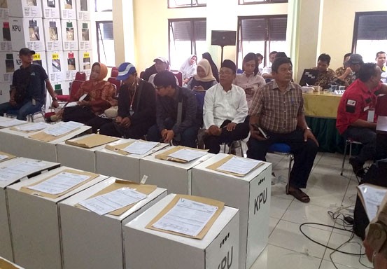 Cerita PPK Sail Merekapitulasi Hasil Pemilu 2019 Sampai Subuh