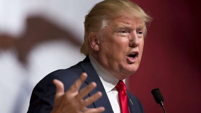 Trump: Dunia Lebih Baik Jika Ada Saddam Hussein dan Gaddafi 