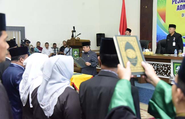Bupati Amril Lantik Deretan Pejabat PTP, Administrator, dan Pengawas