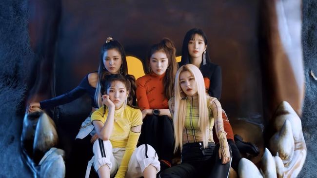 Red Velvet Pamer Kegembiraan Kunjungi Indonesia