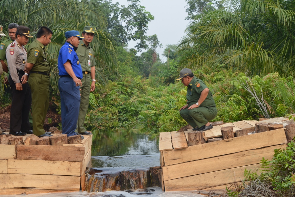 Pj Bupati Bengkalis Beri Semangat PEtugas dan MPA