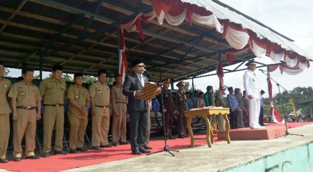Upacara HUT RI ke-71 di Sabak Auh Berlangsung Khidmat