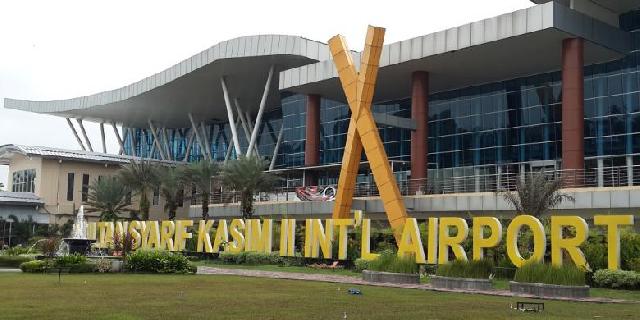 Landasan Pacu Bandara Pekanbaru Hanya Bisa Dipergunakan Pesawat Airbus A320 