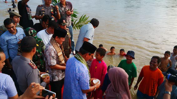 Bupati dan Wabup Kuansing Mursini-Halim Kali Pertama Pimpin Balimau Sambut Ramadhan