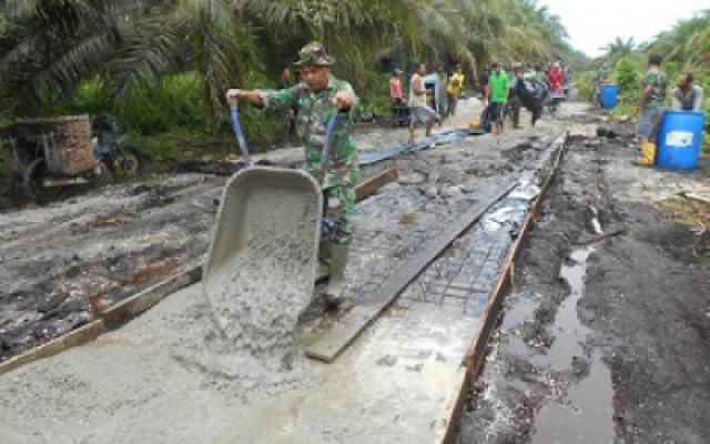 Camat Siak Kecil Apresiasi Program TMMD