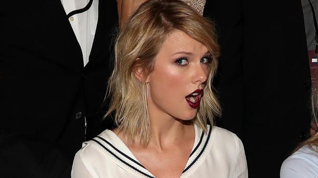 Naik 131 Persen, Pendapatan Taylor Swift Tertinggi
