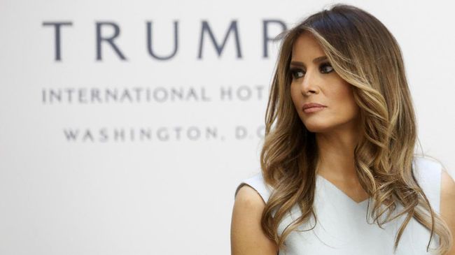 Jadi Ibu Negara, Melania Trump Janji Prioritaskan Anaknya 