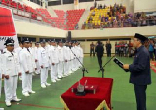 Lantik 39 Penghulu se-Kabupaten Siak, Bupati Syamsuar: Penghulu Harus Peka Terhadap Persoalan Sosial 