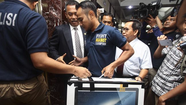 Saksi Ahli: Korupsi Jika DPRD Terima Uang untuk Usulkan UPS 