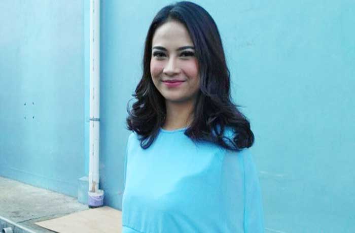 Mantan Kekasih Berharap Vanessa Angel Segera Dibebaskan 