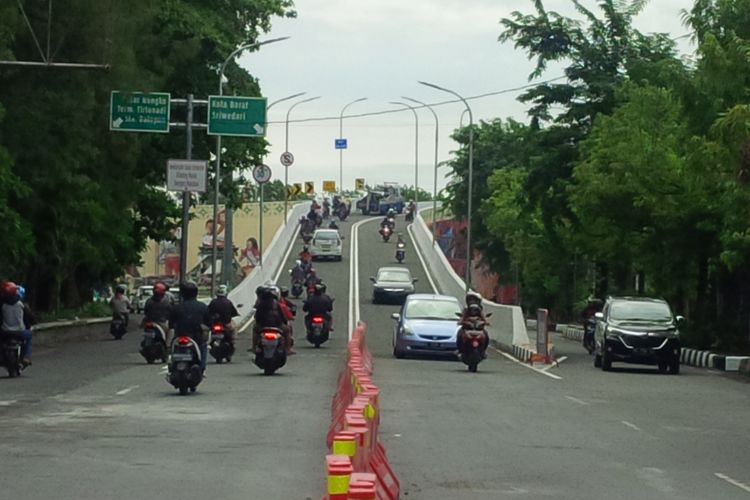 DPRD Riau Minta Dishub Kaji Aturan Larangan Kendaraan Roda Dua Melintas di Flyover