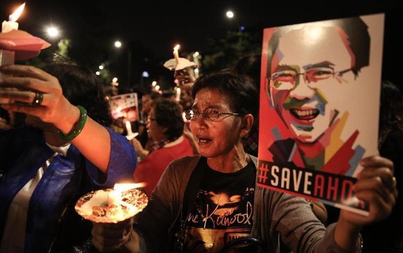 Tionghoa, Trauma Politik dan Kemunculan Ahok