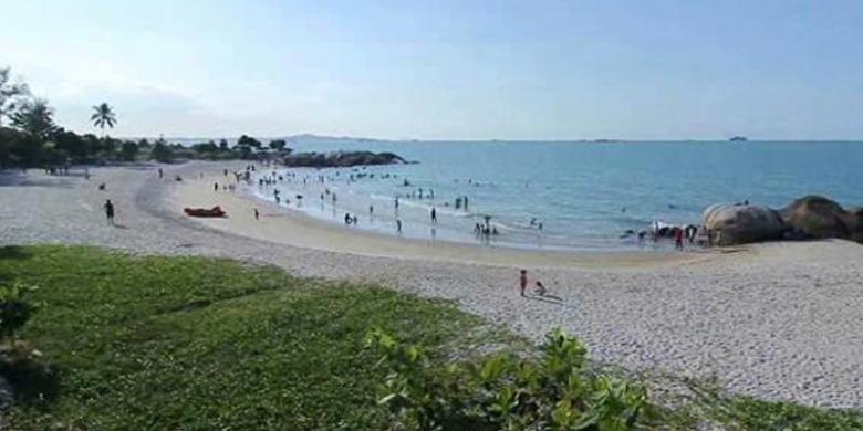 Pantai Rambak, Primadona Baru Wisatawan di Pulau Bangka 