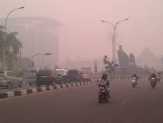 Kantor Gubernur Riau Nyaris 