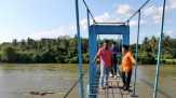 Jembatan Gantung di Desa Ganting Semakin Berbahaya dan Mengancam Warga