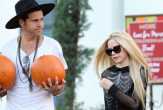 Belanja Bareng, Avril Lavigne dan Ryan Cabrera Pacaran?