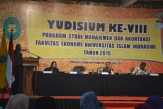 146 Mahasiswa Fakultas Ekonomi Unisi Ikuti Yudisium