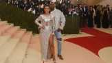 Kanye West Jadi Model Balmain