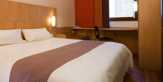 Pandang Padang dari Hotel Berbudget Tipis