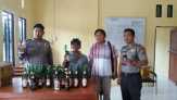 Gelar Operasi Cipkon, Polsek Siak Kecil Amankan Puluhan Botol Miras
