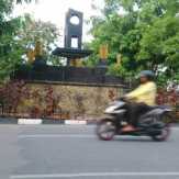 Kuningan Tugu Adipura Depan Pekanbaru Raib Disikat Maling