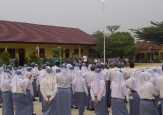 Bupati Pembina Apel di SMAN 2 Tanah Putih