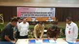Penandatanganan Perjanjian Kerja Sama Antara Bank Riau Kepri dengan Bapertarum PNS