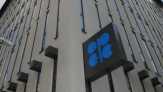 Harga Minyak Kembali Melonjak jelang Pertemuan OPEC