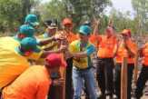 Relokasi Korban Longsor, Bupati Lakukan Pemancangan Tiang Pertama Pembangunan Rumah