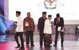 Agar Debat Cawapres Imbang, Ma'ruf Diminta Copot 'Jaket' Kiai