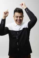 Tulus Sabet 6 Piala di Ajang AMI Awards 2015