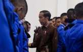 Jokowi Minta Siswa SMA Taruna Nusantara Berani Lawan Hoax