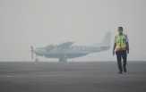 Jarak Pandang Hanya 30 Meter, Bandara SSK II Lumpuh