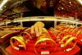 Harga Emas Antam Menyusut