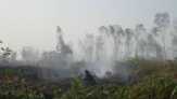 Klaim Tak Lagi 'Produksi' Titik Api, Riau Fokus Tangani Korban Kabut Asap