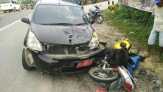 Mobnas Milik Pemda Inhu Tabrak 'Biker' di Jalintim Pelalawan