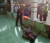 Seorang Pemuda Ditemukan Tewas di Teras Masjid di Kandis