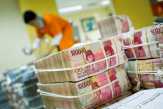 Rupiah Parkir di Rp13.967/USD
